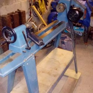 Axminister Wood lathe With Tooling S/H (Used) GWO