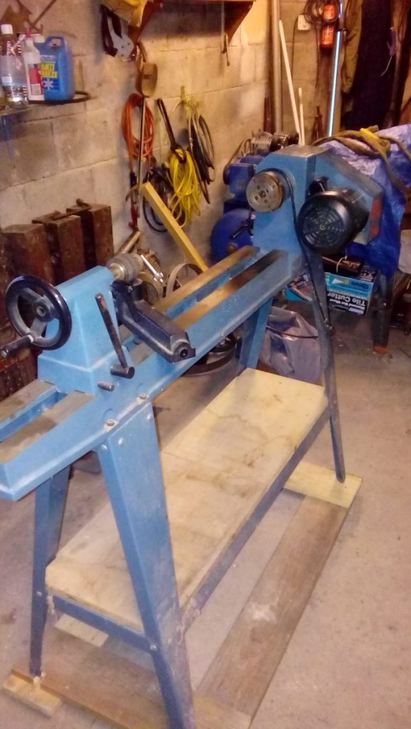 Axminister Wood lathe With Tooling S/H (Used) GWO - Image 6