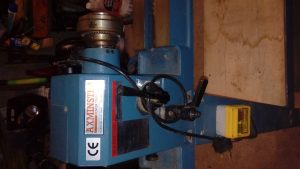 Axminister Wood lathe With Tooling S/H (Used) GWO - Image 4