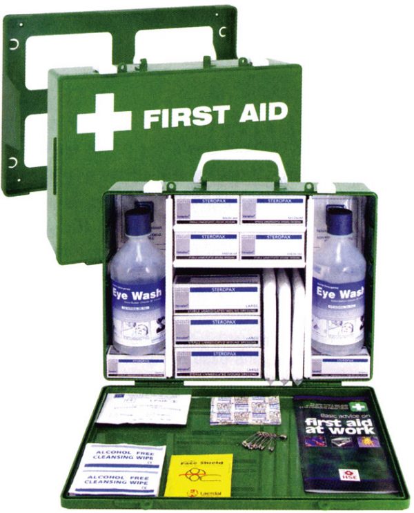 First Aid Kit 20 Persons c/w Eye Wash & Bracket