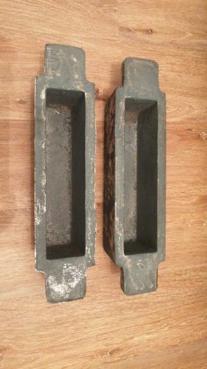 Cast Iron Ingot Single Mould (Medium)
